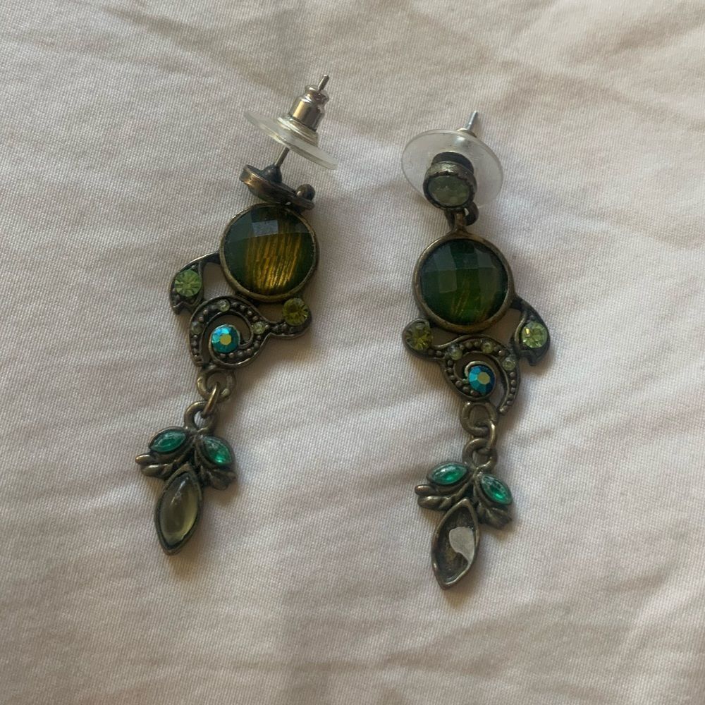 Green  statement earrings - Picture 2 of 2
